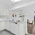 Lovely In With Kitchen *