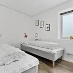 Lovely In With Kitchen