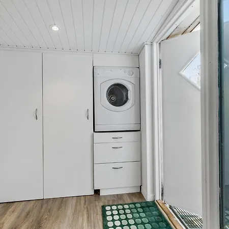 Lovely In With Kitchen * Knebel